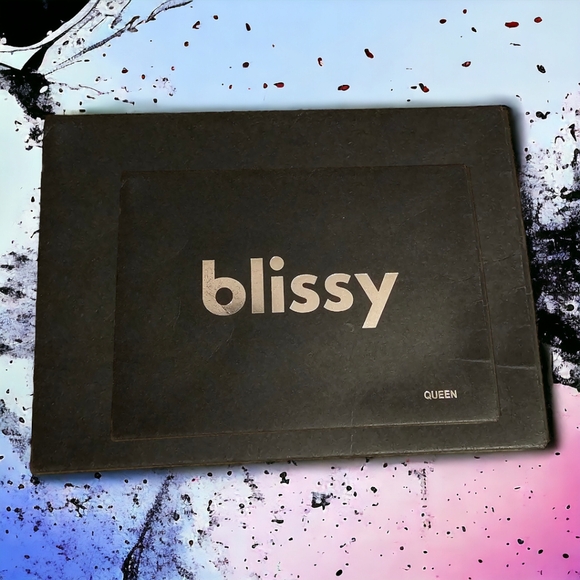 Blissy 100% Mulberry Silk Pillowcase - White - Queen New in Box - Picture 1 of 4